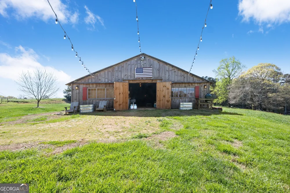1646 Mitchell RD Maysville, GA 30558