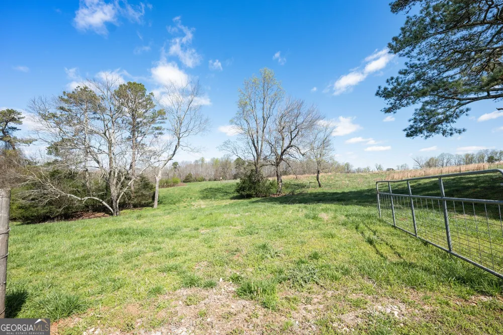 1646 Mitchell RD Maysville, GA 30558