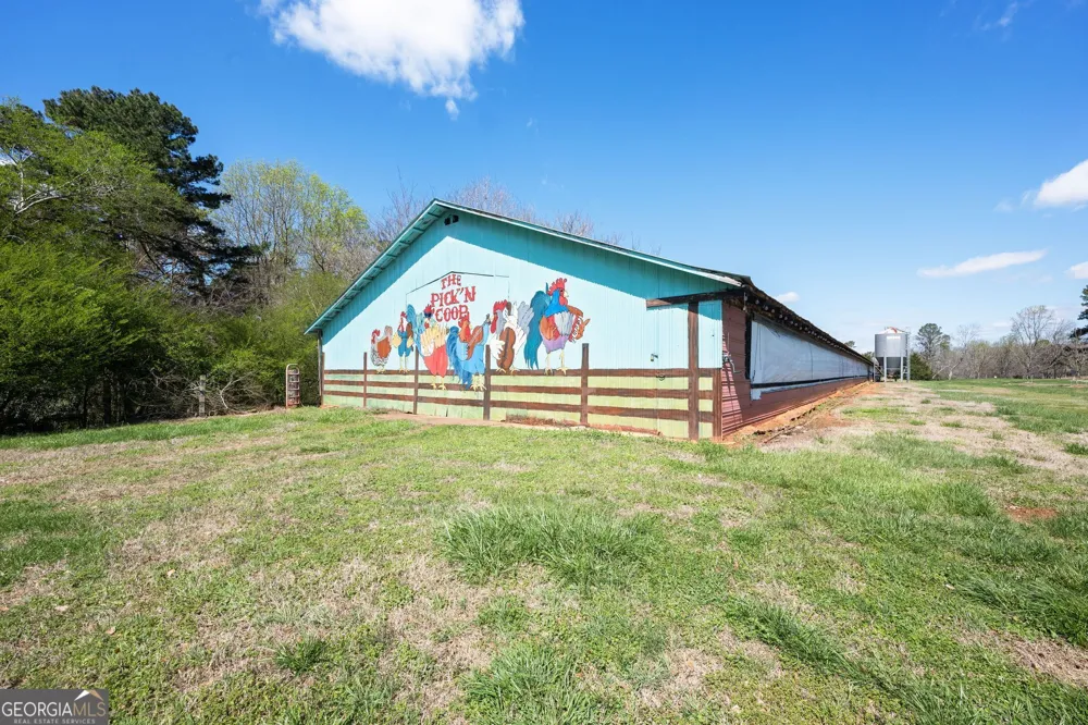 1646 Mitchell RD Maysville, GA 30558