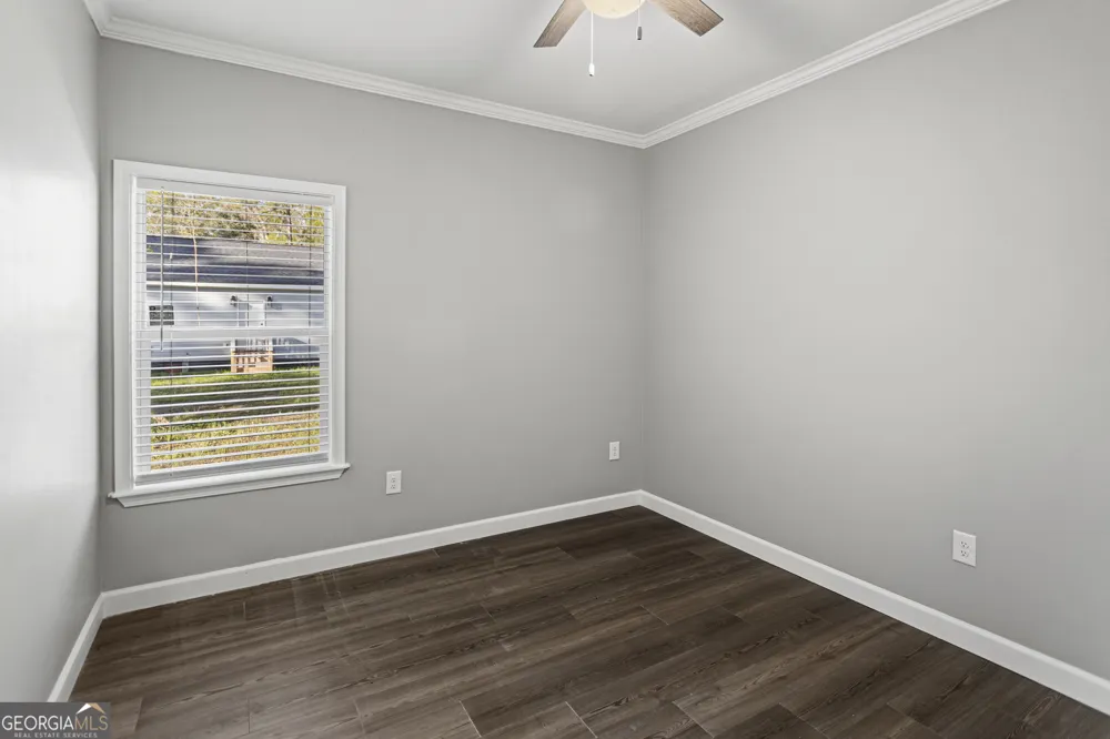 34 Pear ST SW Ludowici, GA 31316