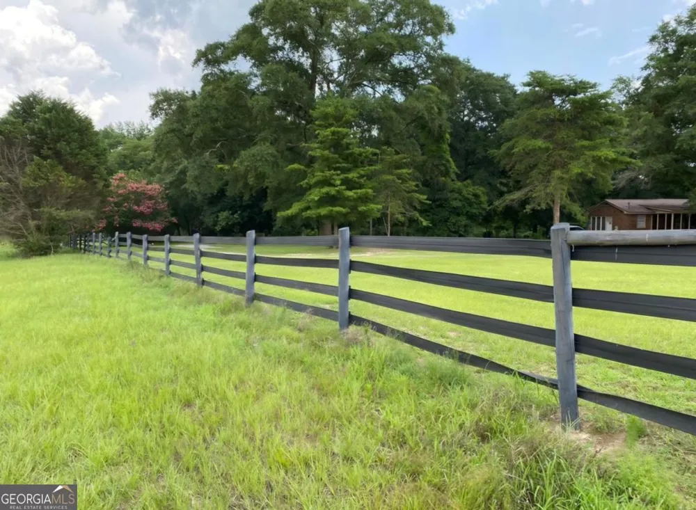 1220 State Route 49 Oglethorpe, GA 31068