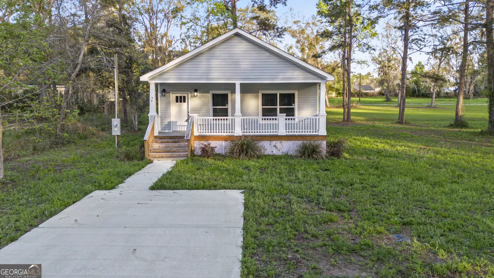54 SW Pear ST Ludowici, GA 31316