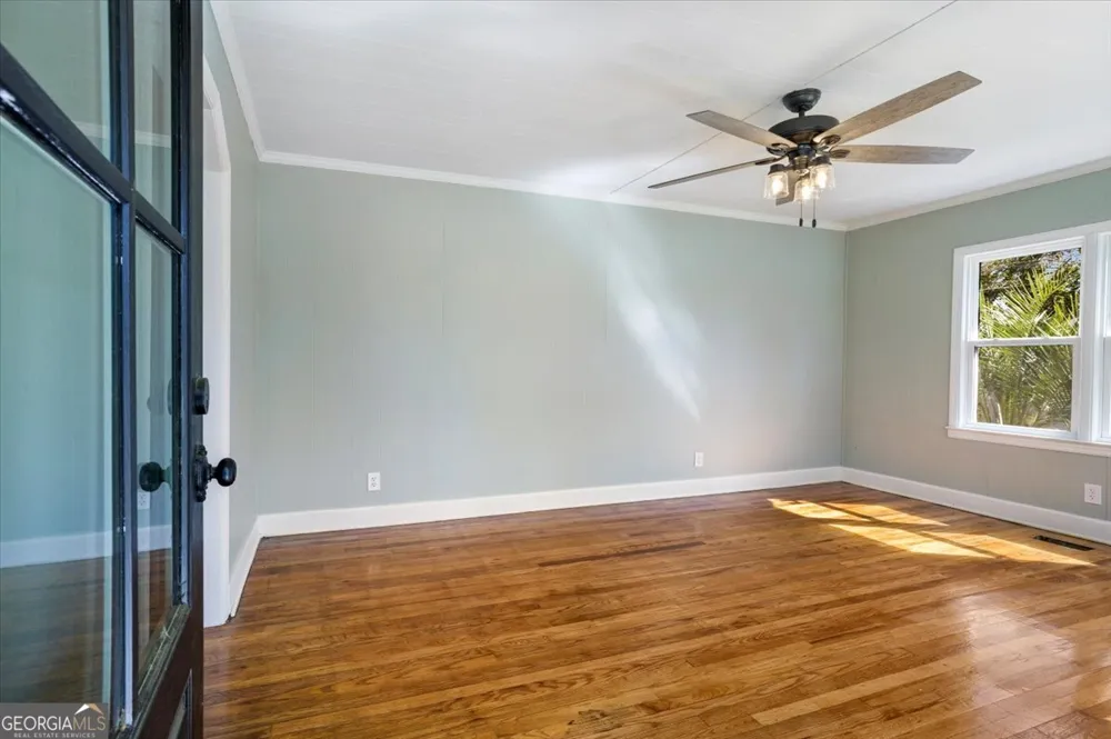 360 N Lewis ST Metter, GA 30439