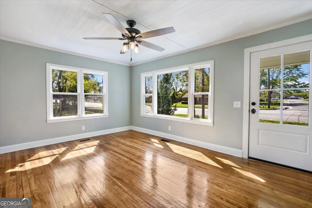 360 N Lewis ST Metter, GA 30439