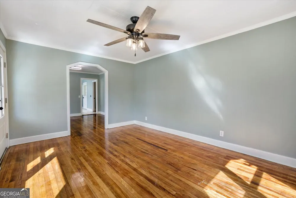 360 N Lewis ST Metter, GA 30439