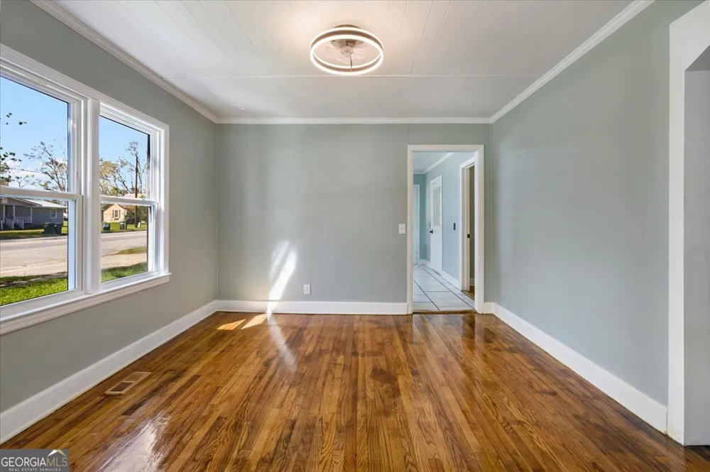 360 N Lewis ST Metter, GA 30439