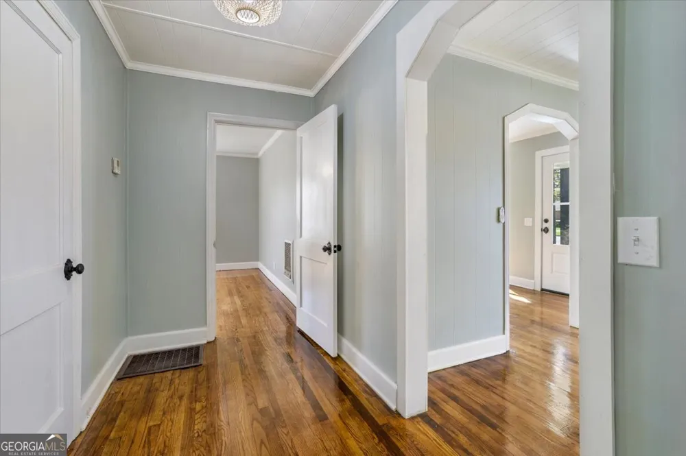 360 N Lewis ST Metter, GA 30439