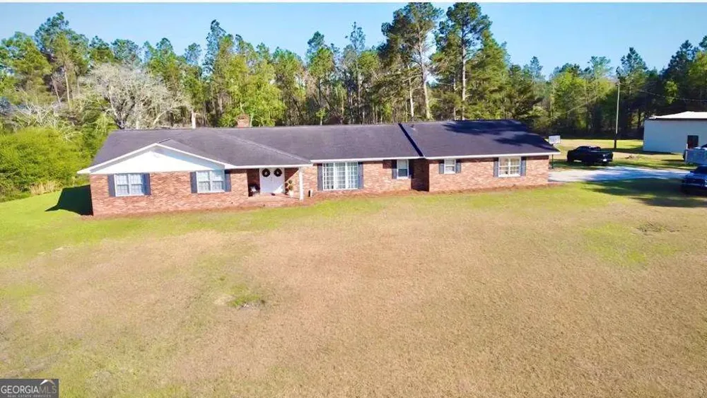 1881 Bell Telephone RD Hazlehurst, GA 31539
