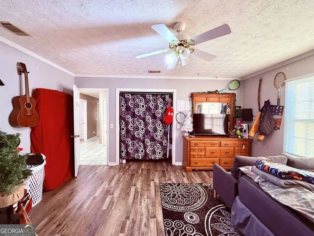 1881 Bell Telephone RD Hazlehurst, GA 31539