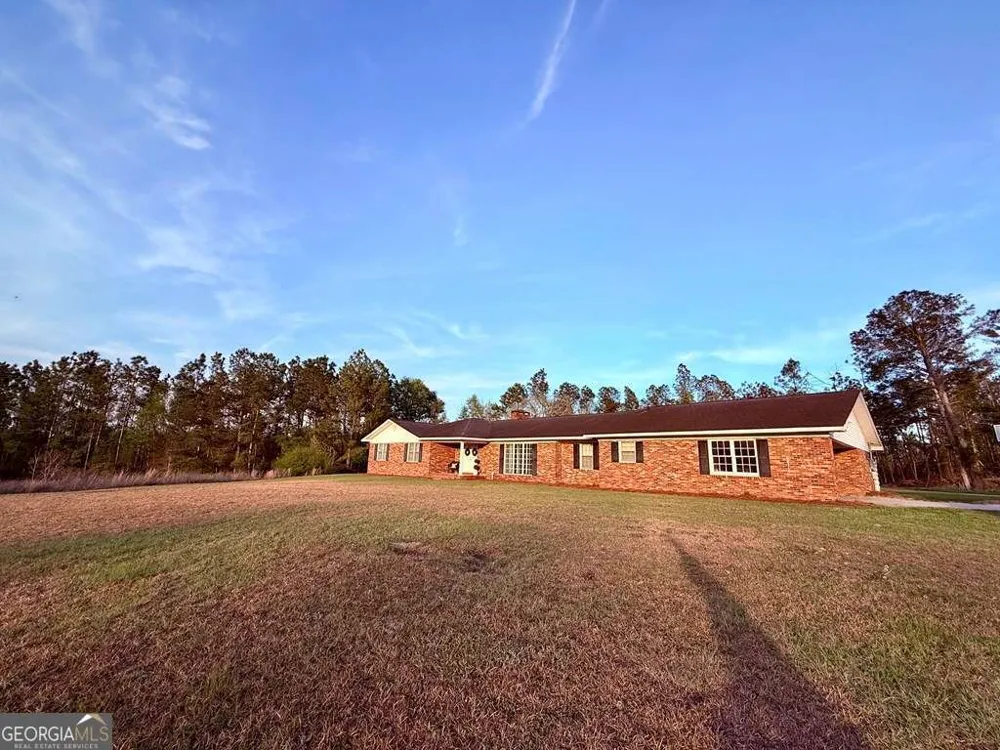 1881 Bell Telephone RD Hazlehurst, GA 31539
