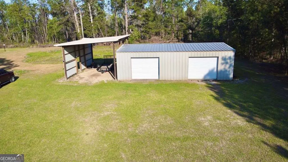 1881 Bell Telephone RD Hazlehurst, GA 31539