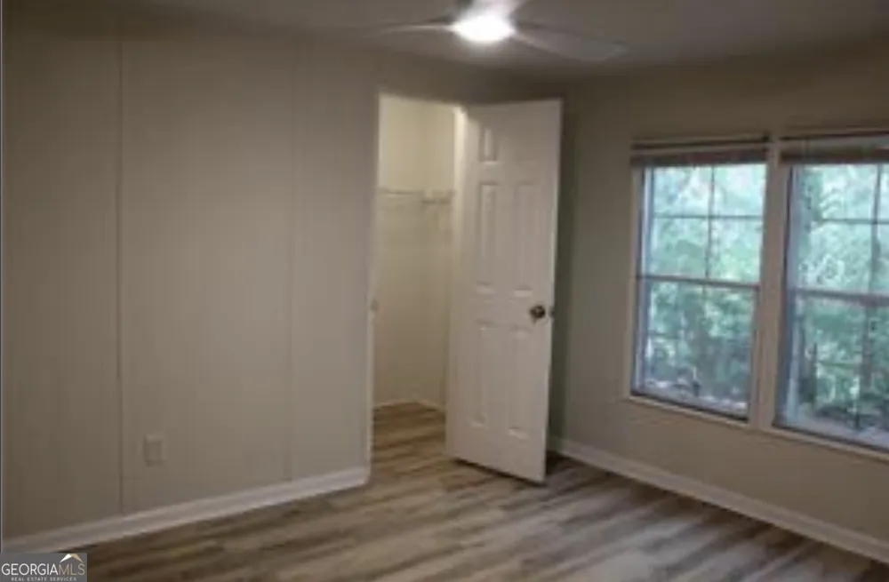 576 Nichols RD Pendergrass, GA 30567