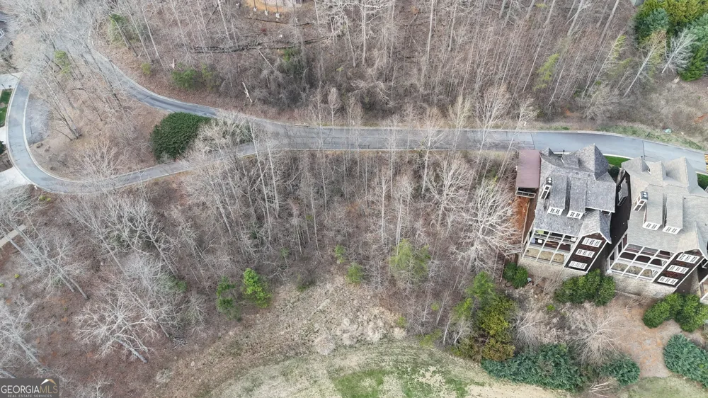 V 16 Village Club DR Clayton, GA 30525