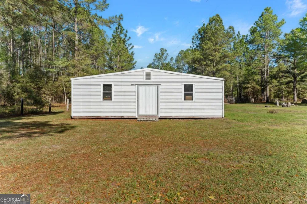 5048 Clyo Kildare RD Clyo, GA 31303