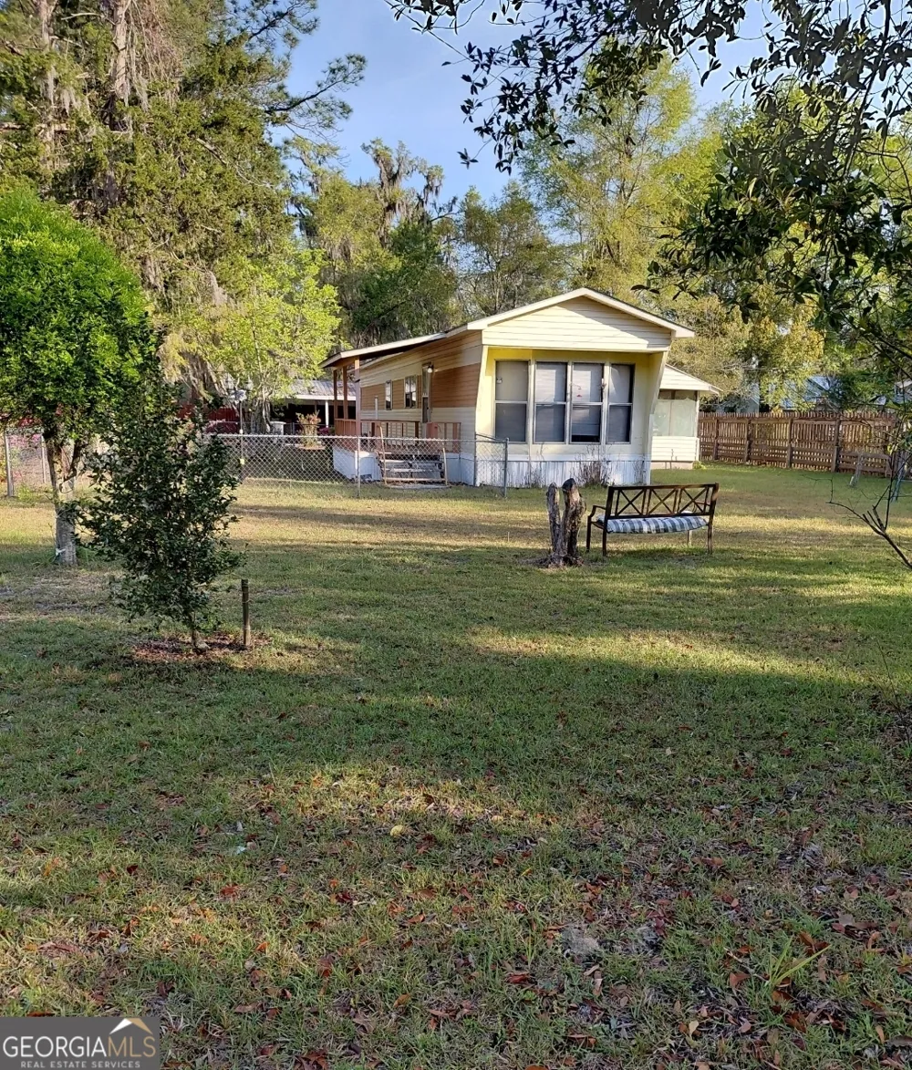 20 Gibson ST Folkston, GA 31537
