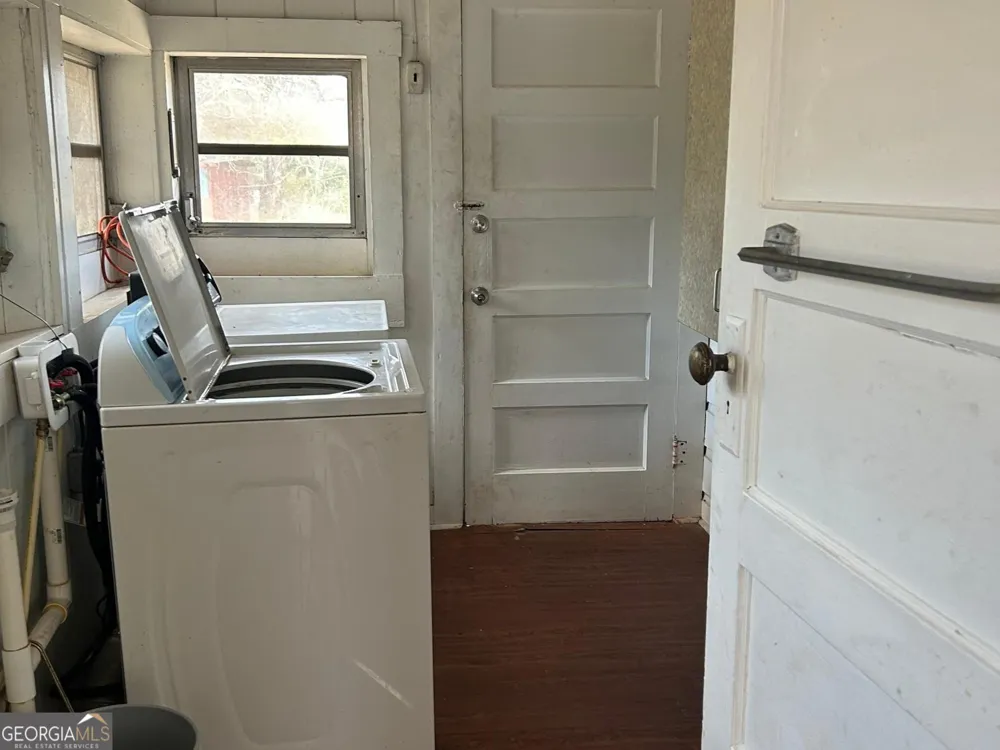 4256 Austell Powder Springs RD Powder Springs, GA 30127