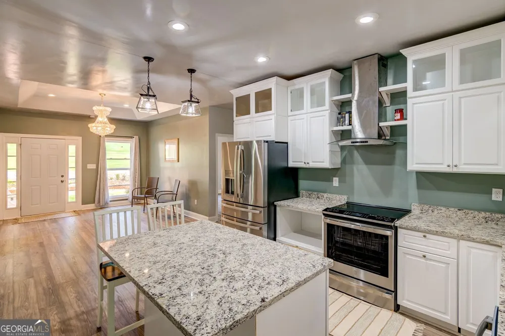 1010 Lakeland DR Toccoa, GA 30577