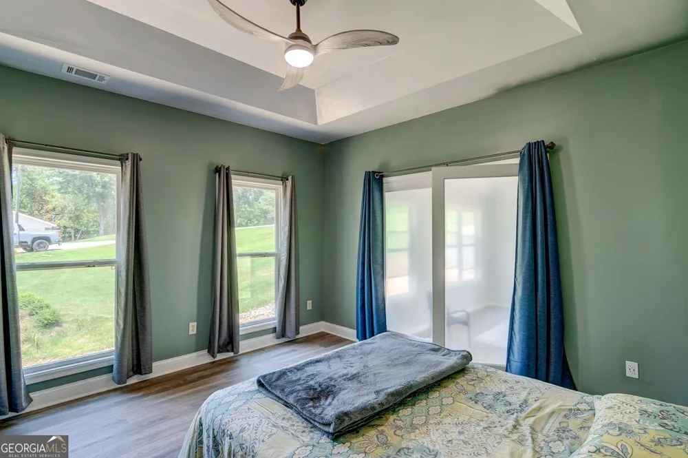 1010 Lakeland DR Toccoa, GA 30577