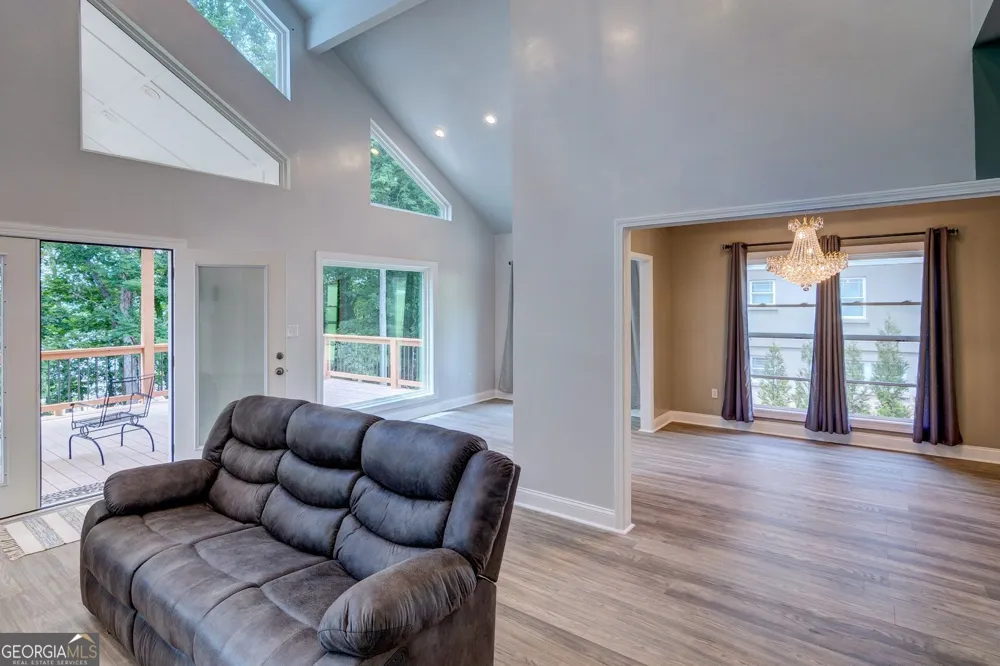 1010 Lakeland DR Toccoa, GA 30577