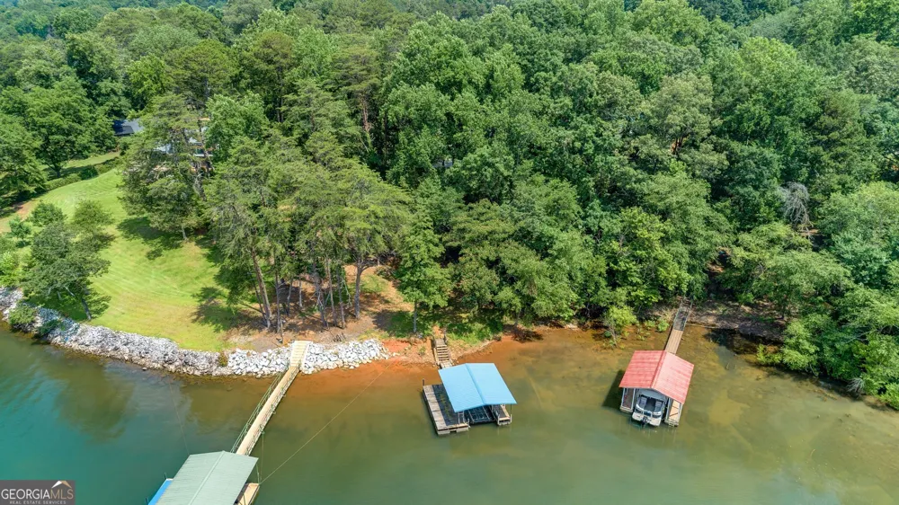 1010 Lakeland DR Toccoa, GA 30577