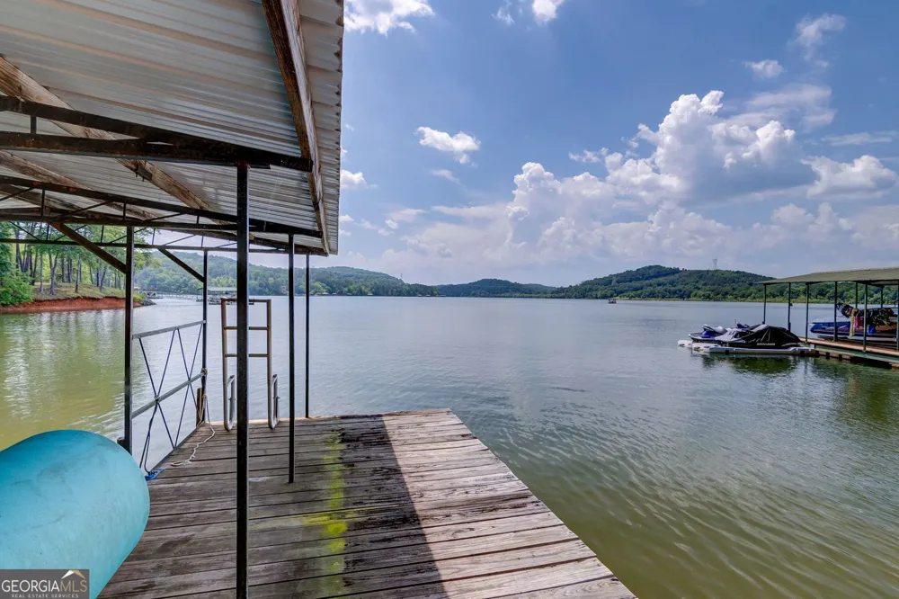 1010 Lakeland DR Toccoa, GA 30577