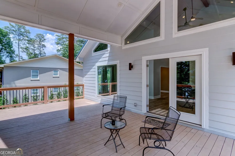 1010 Lakeland DR Toccoa, GA 30577