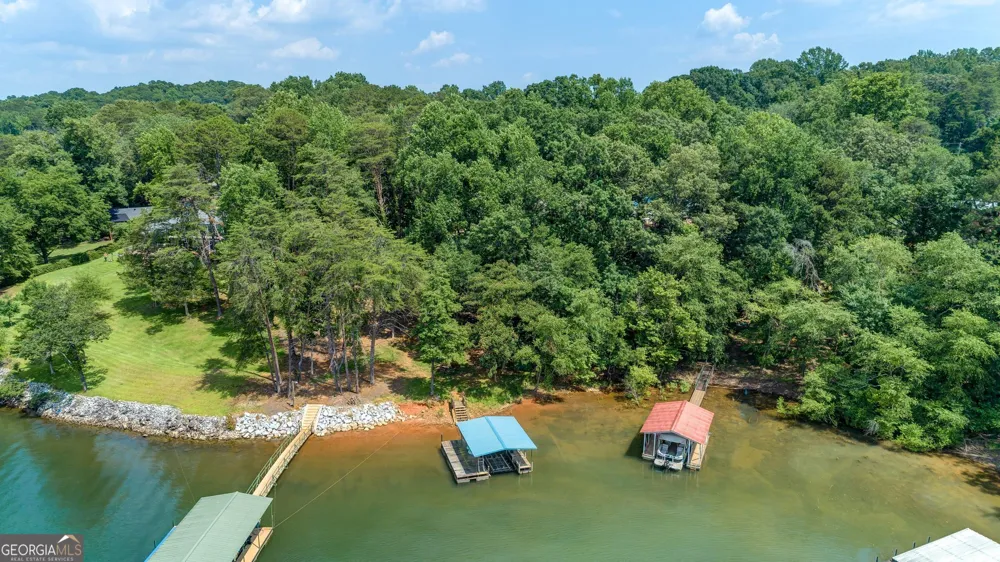 1010 Lakeland DR Toccoa, GA 30577