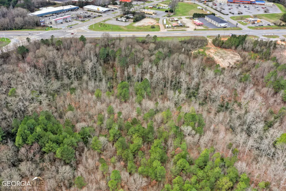 1001 N By Pass Washington, GA 30673