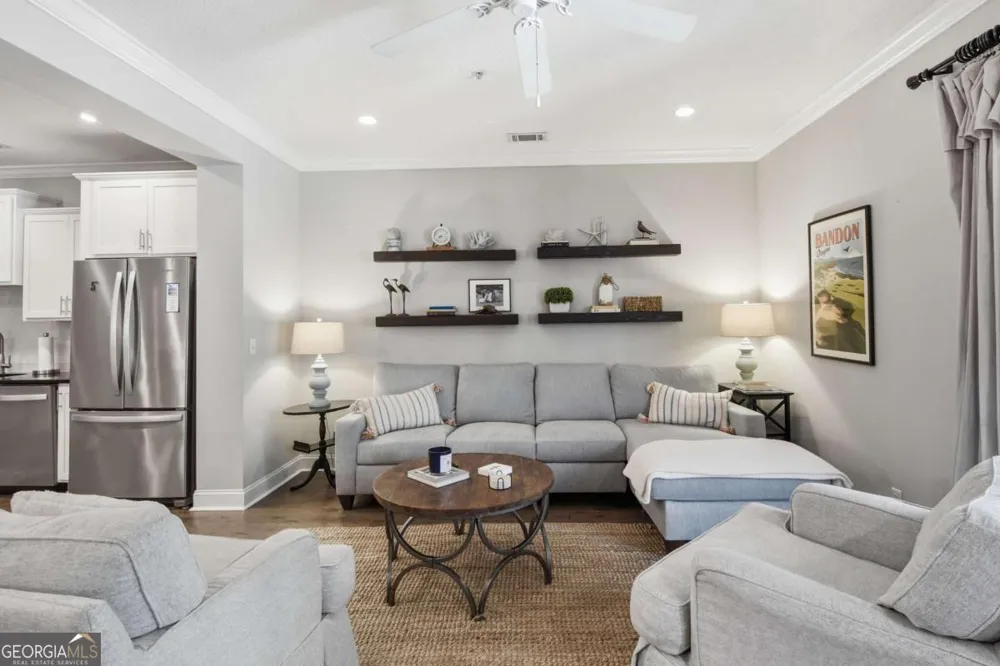 203 Mariners CIR St. Simons, GA 31522
