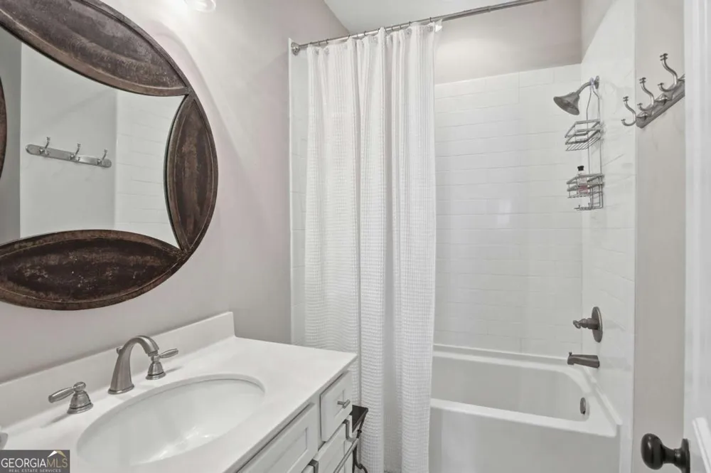 203 Mariners CIR St. Simons, GA 31522
