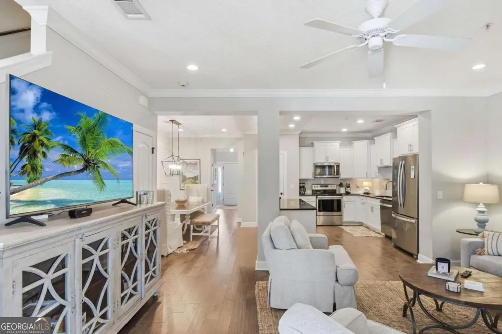 203 Mariners CIR St. Simons, GA 31522