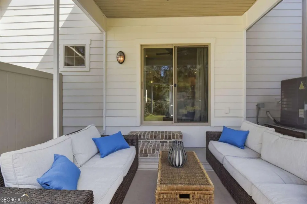 203 Mariners CIR St. Simons, GA 31522