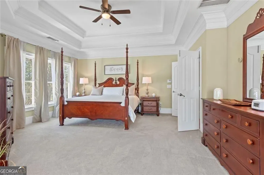 10 Clydesdale TRL White, GA 30184