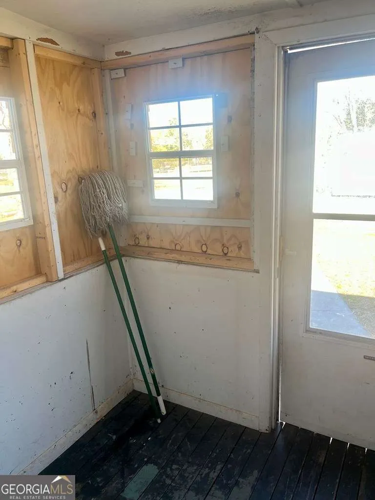 506 Washington AVE Waycross, GA 31501