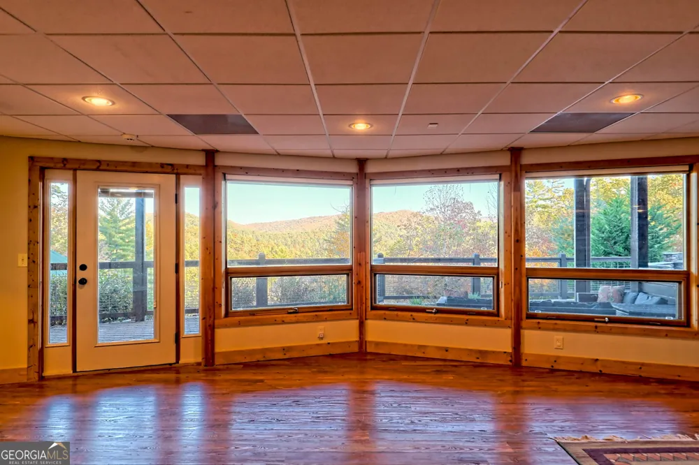 9406 Bridge Creek RD Tiger, GA 30576