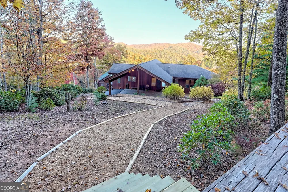 9406 Bridge Creek RD Tiger, GA 30576