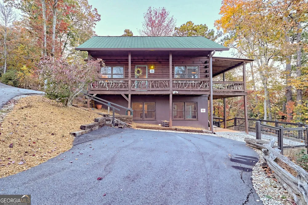 9406 Bridge Creek RD Tiger, GA 30576