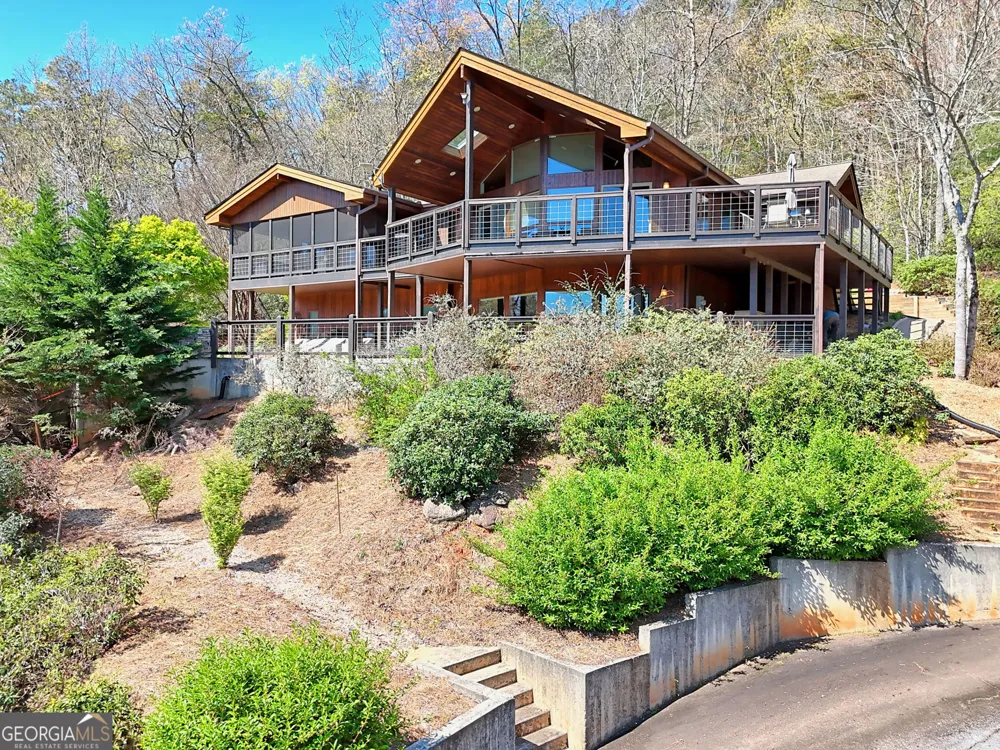9406 Bridge Creek RD Tiger, GA 30576