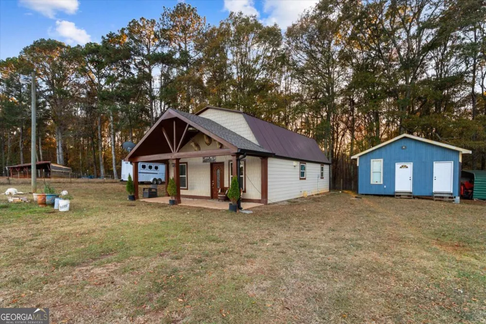 1740 Gratis RD Monroe, GA 30656