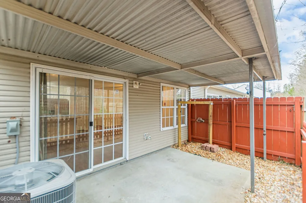 137 Venture PATH Hiram, GA 30141