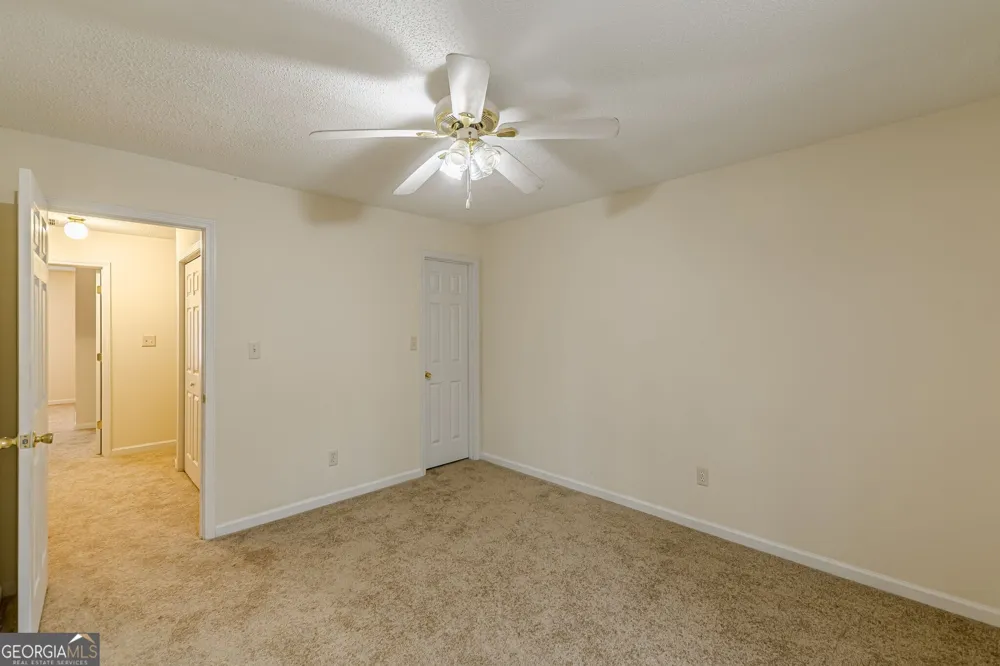 137 Venture PATH Hiram, GA 30141