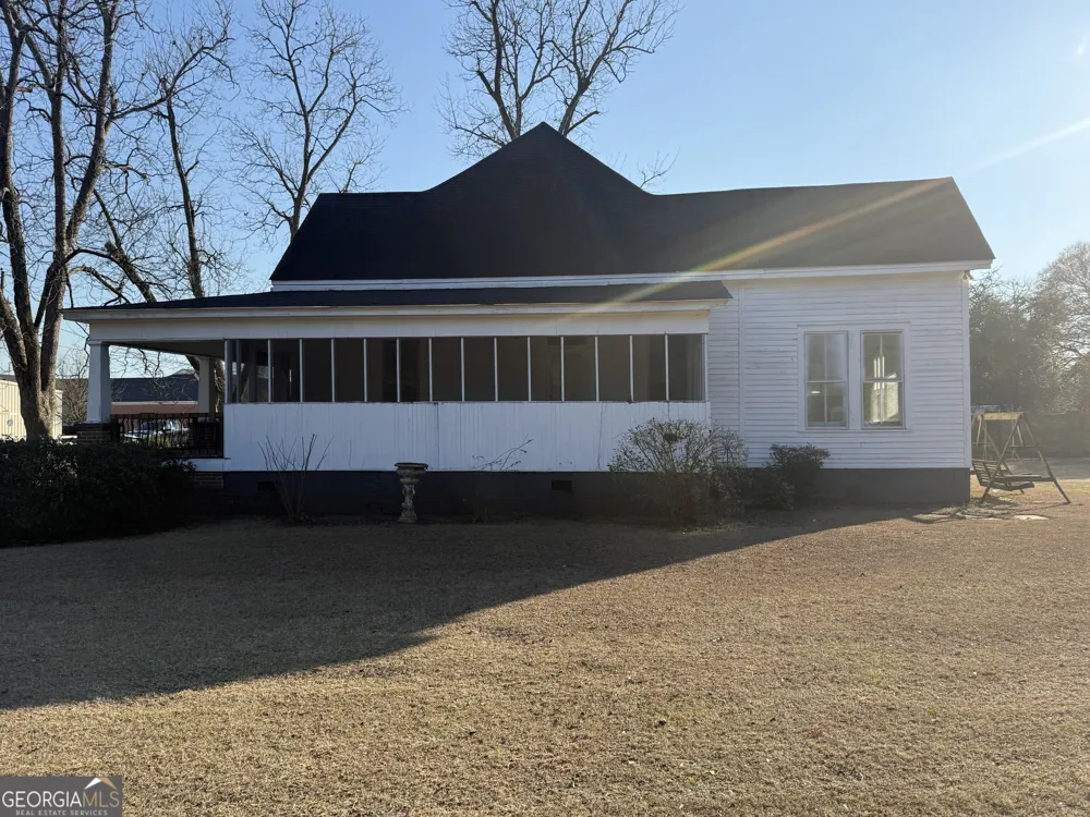 315 Pine AVE Pinehurst, GA 31070