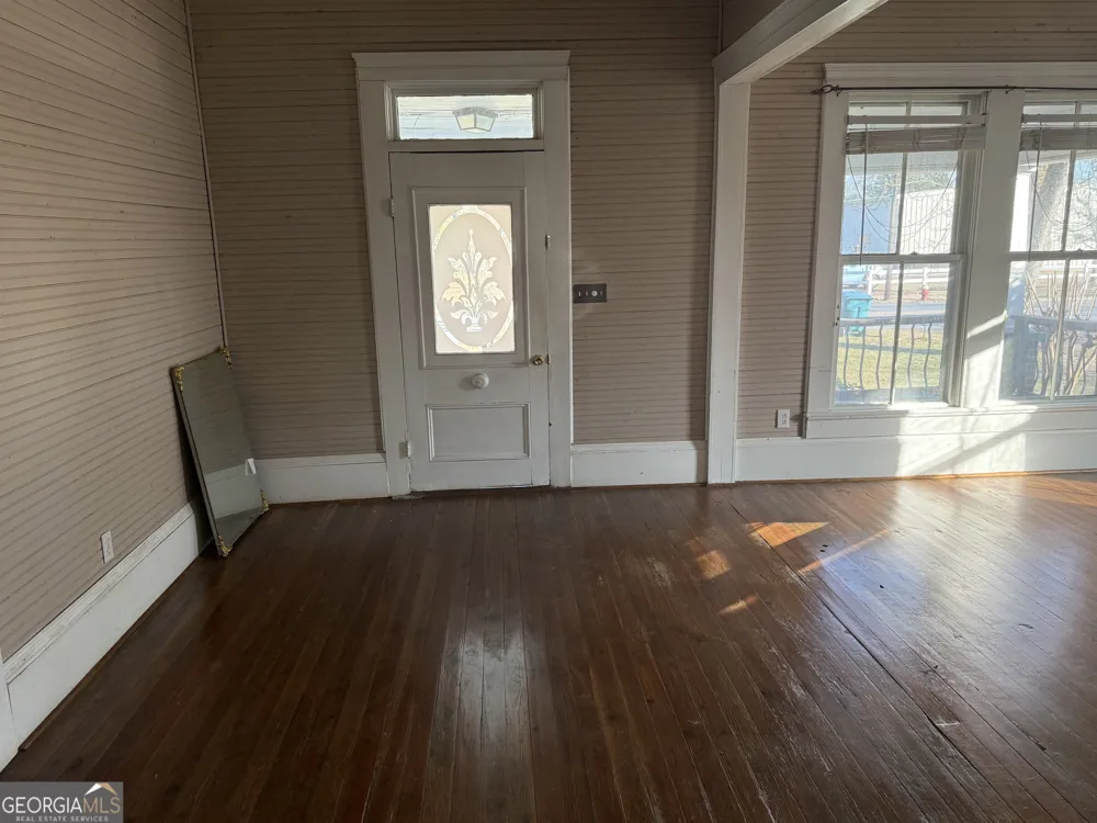 315 Pine AVE Pinehurst, GA 31070