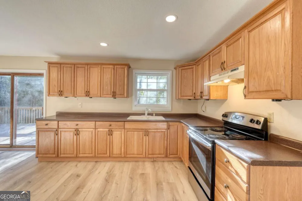 110 Johnson RD Hayesville, NC 28904