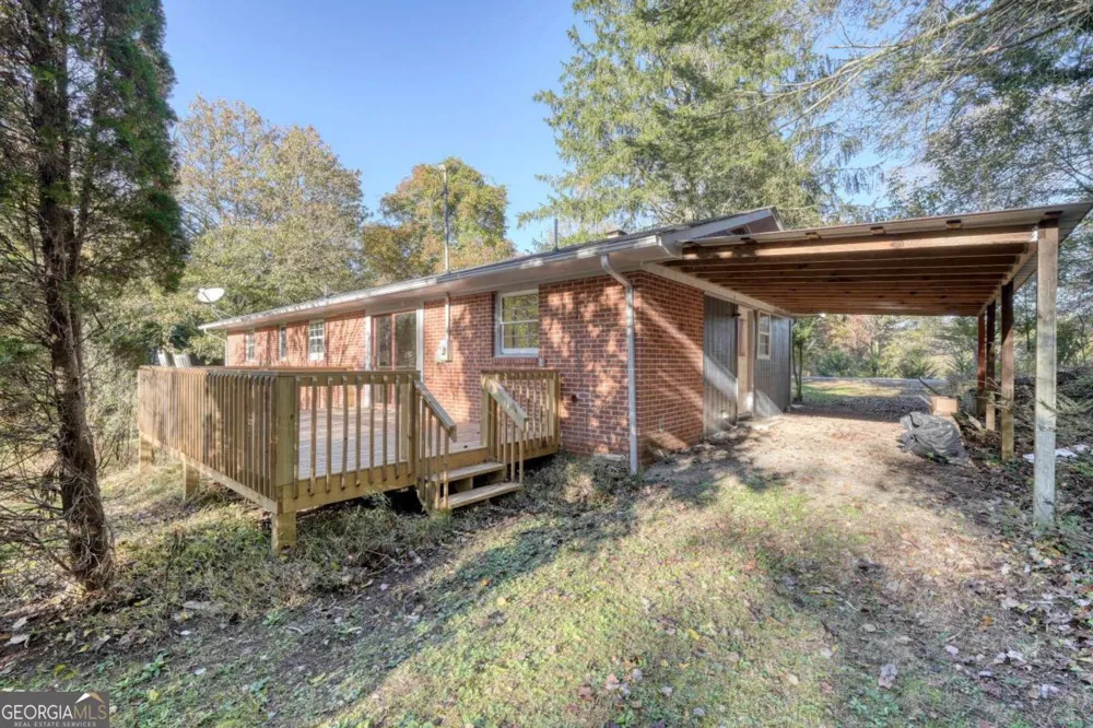 110 Johnson RD Hayesville, NC 28904