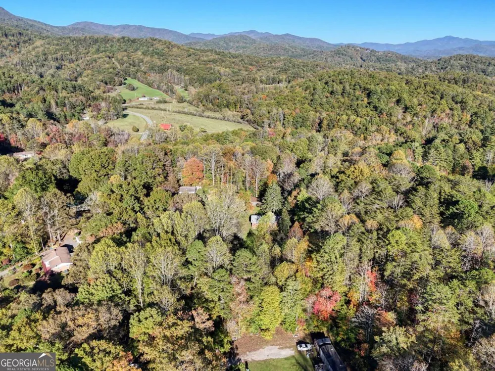 110 Johnson RD Hayesville, NC 28904