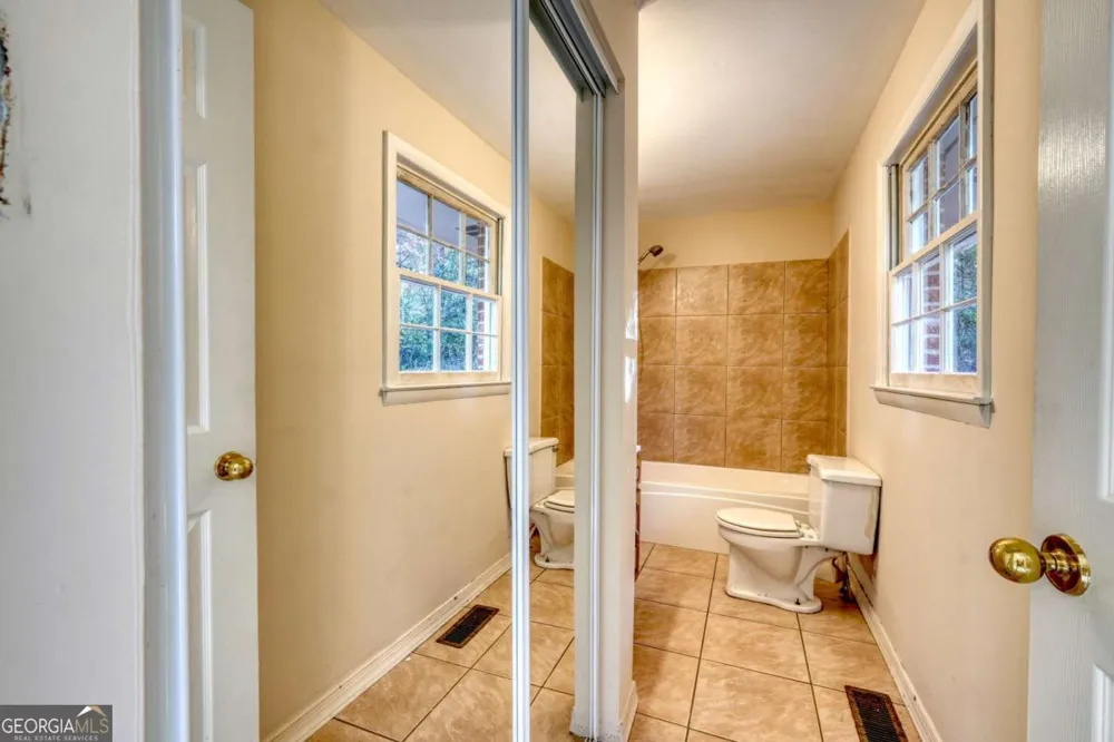 110 Johnson RD Hayesville, NC 28904