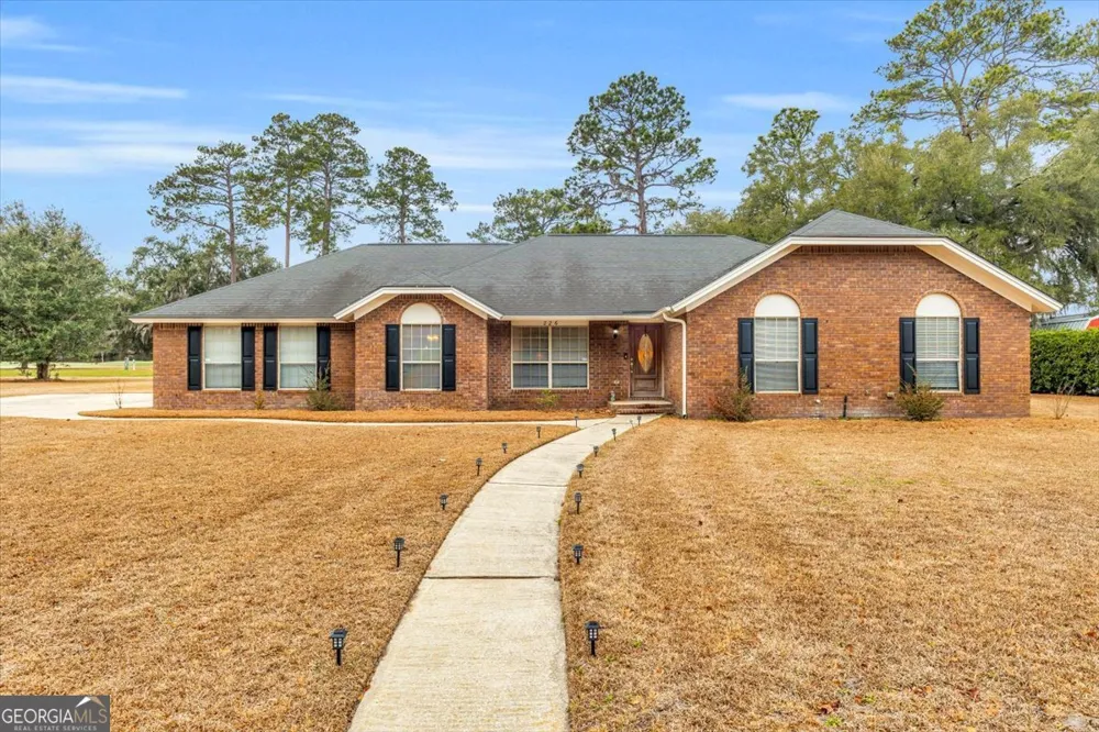 226 Cherokee TRL Hinesville, GA 31313