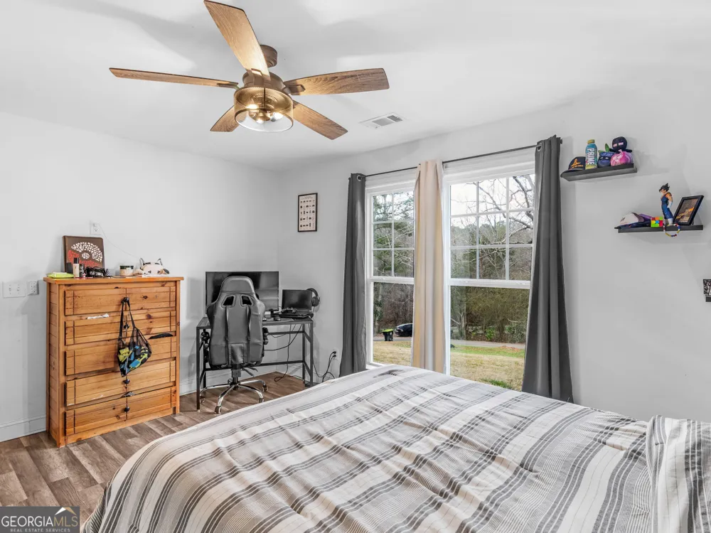 215 Almon AVE Tallapoosa, GA 30176
