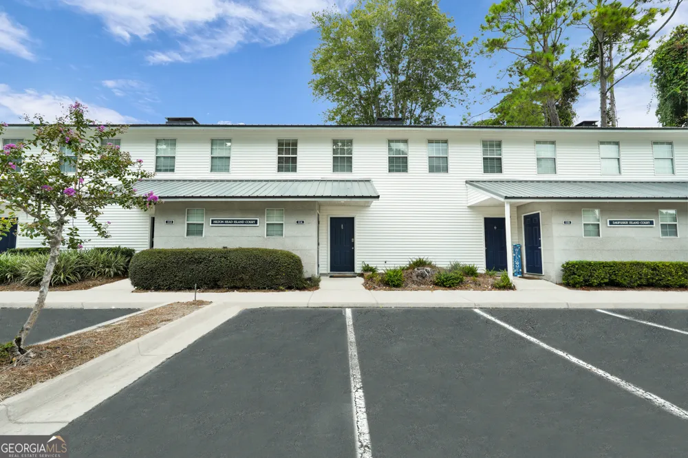 114 S Island Square DR St. Simons, GA 31522